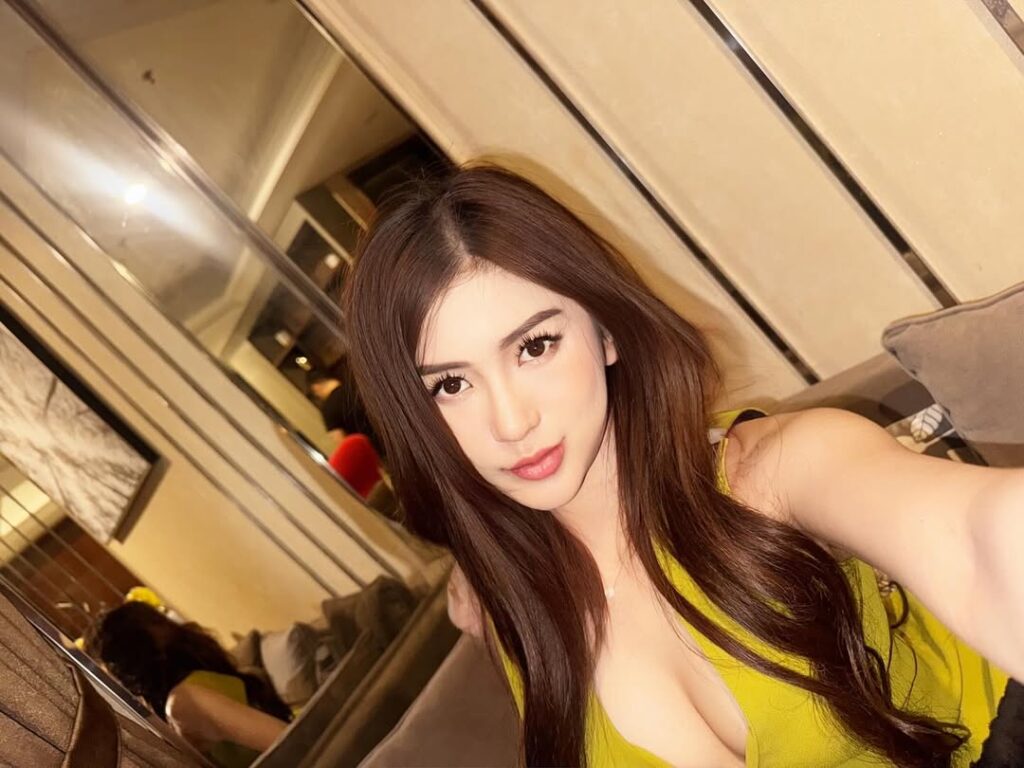 quote harian cewek hot sexy